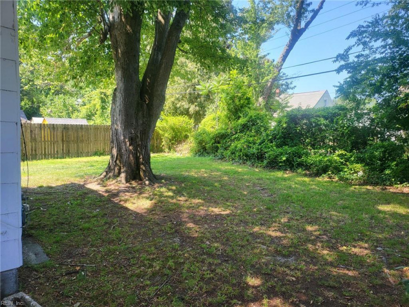 Photo 5 of 22 residential for sale in Hampton virginia Photo 5 of 22 residential for sale in Hampton virginia