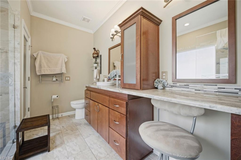 Photo 25 of 44 residential for sale in Virginia Beach virginia