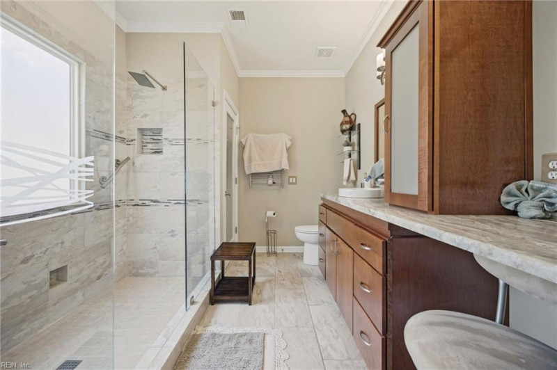 Photo 26 of 44 residential for sale in Virginia Beach virginia