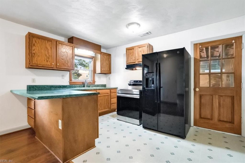 Photo 13 of 40 residential for sale in Norfolk virginia Photo 13 of 40 residential for sale in Norfolk virginia