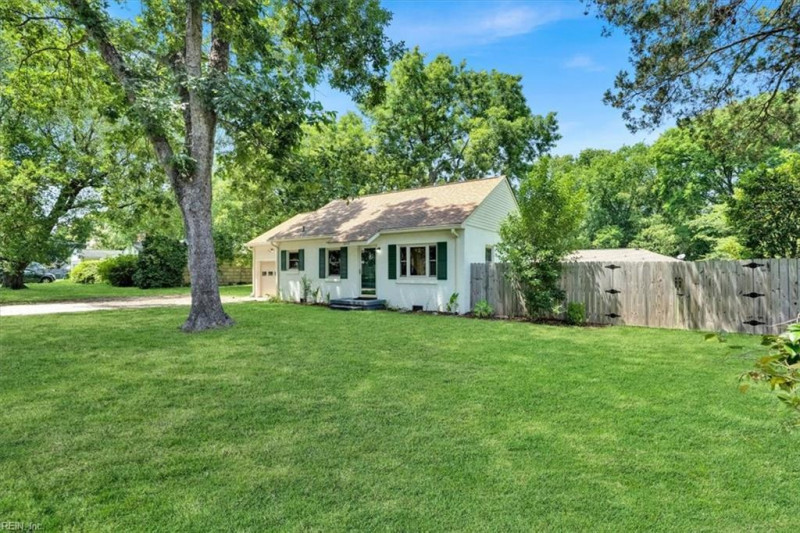 Photo 2 of 40 residential for sale in Norfolk virginia Photo 2 of 40 residential for sale in Norfolk virginia