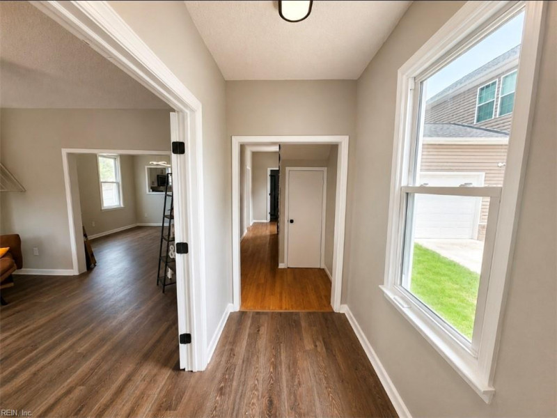 Photo 3 of 16 residential for sale in Newport News virginia Photo 3 of 16 residential for sale in Newport News virginia