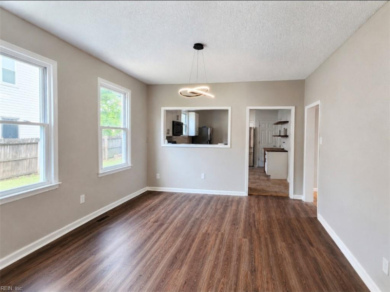 Photo 6 of 16 residential for sale in Newport News virginia Photo 6 of 16 residential for sale in Newport News virginia