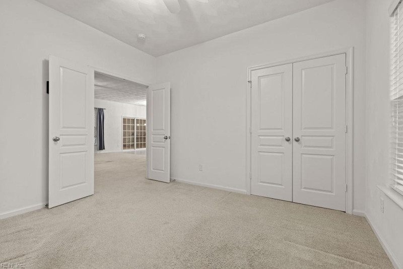 Photo 15 of 46 residential for sale in Suffolk virginia