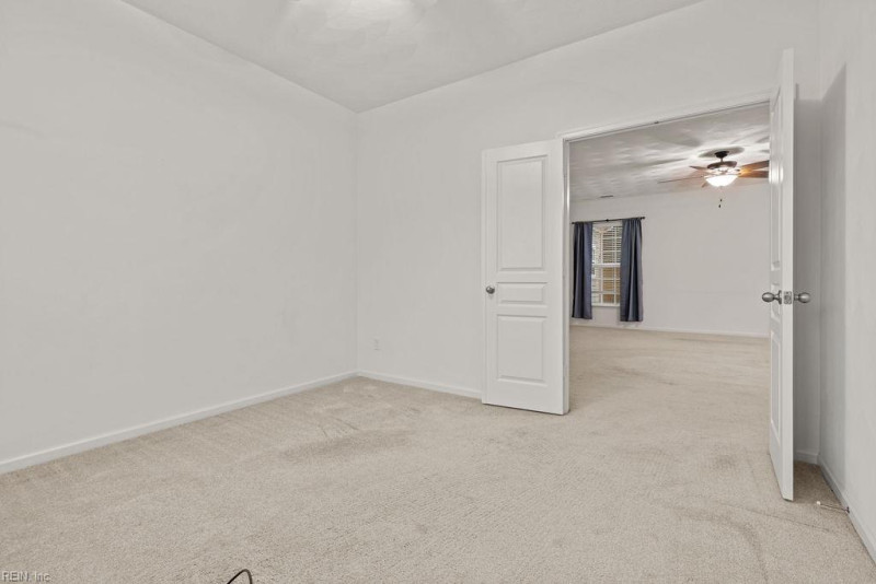 Photo 17 of 46 residential for sale in Suffolk virginia