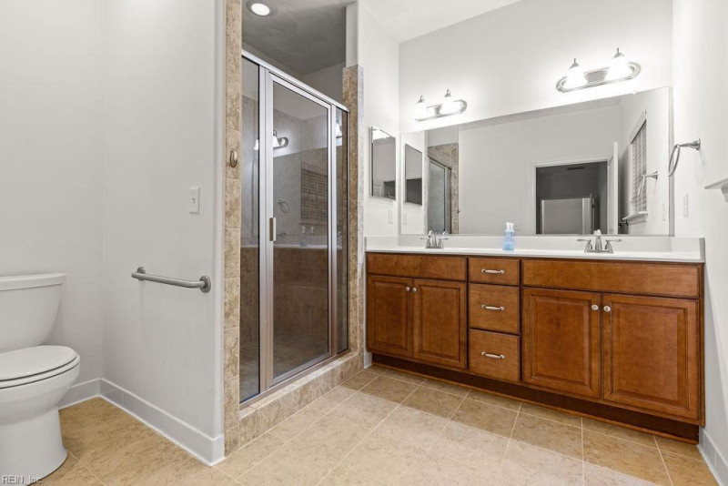 Photo 33 of 46 residential for sale in Suffolk virginia