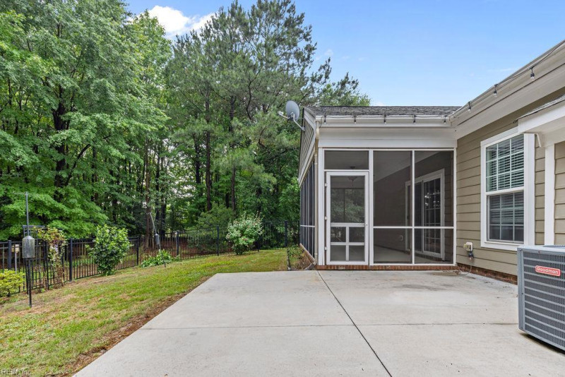 Photo 36 of 46 residential for sale in Suffolk virginia
