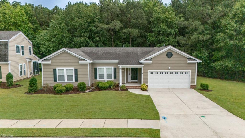 Photo 41 of 46 residential for sale in Suffolk virginia