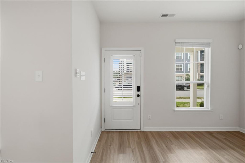Photo 5 of 46 residential for sale in Newport News virginia Photo 5 of 46 residential for sale in Newport News virginia