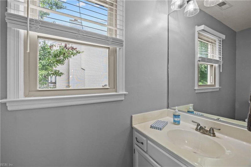 Photo 20 of 30 residential for sale in Virginia Beach virginia