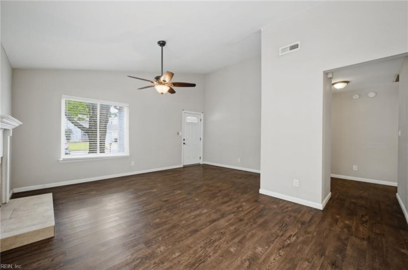 Photo 9 of 47 residential for sale in Virginia Beach virginia Photo 9 of 47 residential for sale in Virginia Beach virginia