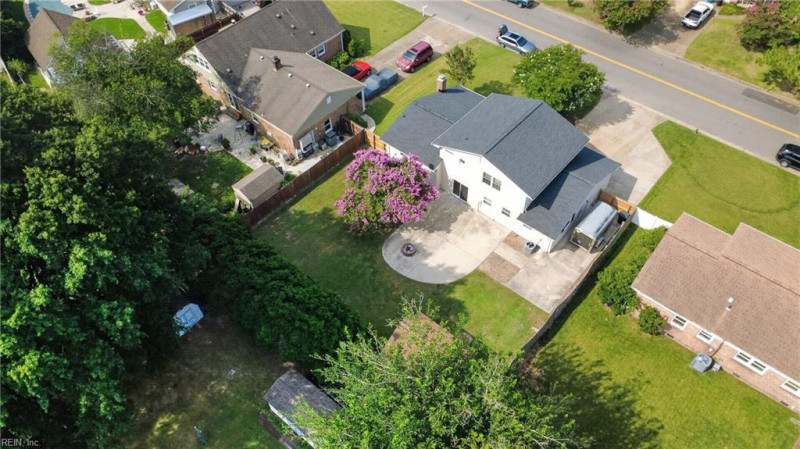 Photo 25 of 50 residential for sale in Virginia Beach virginia