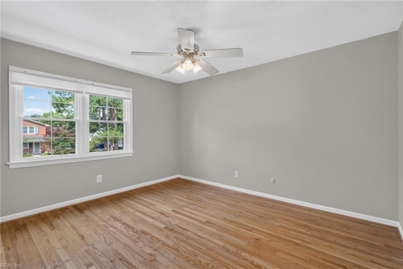 Photo 32 of 50 residential for sale in Virginia Beach virginia