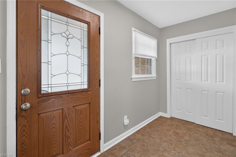 Photo 5 of 50 residential for sale in Virginia Beach virginia
