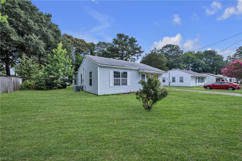 Photo 3 of 40 residential for sale in Chesapeake virginia Photo 3 of 40 residential for sale in Chesapeake virginia