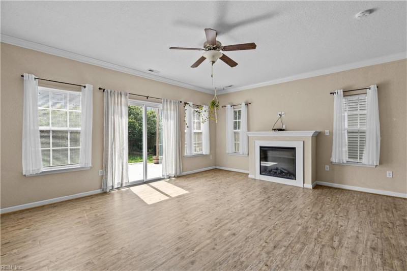 Photo 6 of 43 residential for sale in Virginia Beach virginia Photo 6 of 43 residential for sale in Virginia Beach virginia