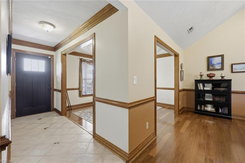 Photo 22 of 49 residential for sale in Chesapeake virginia