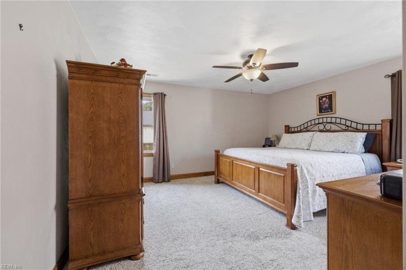 Photo 29 of 49 residential for sale in Chesapeake virginia