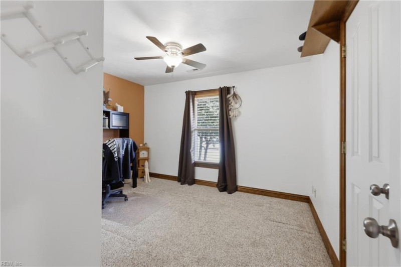 Photo 30 of 49 residential for sale in Chesapeake virginia