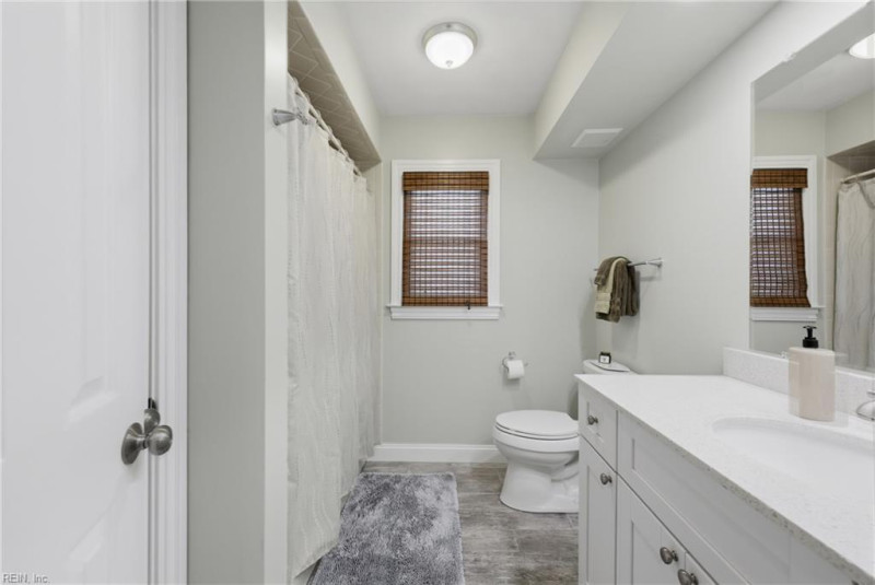 Photo 32 of 49 residential for sale in Chesapeake virginia