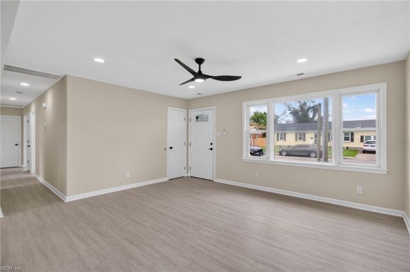 Photo 5 of 28 residential for sale in Portsmouth virginia Photo 5 of 28 residential for sale in Portsmouth virginia