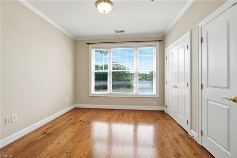 Photo 19 of 36 residential for sale in Norfolk virginia Photo 19 of 36 residential for sale in Norfolk virginia