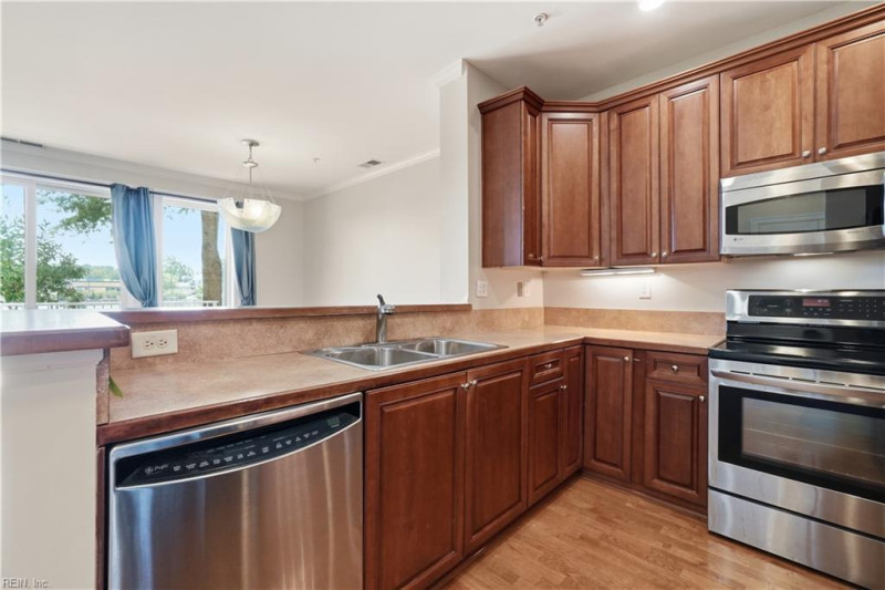 Photo 6 of 36 residential for sale in Norfolk virginia Photo 6 of 36 residential for sale in Norfolk virginia