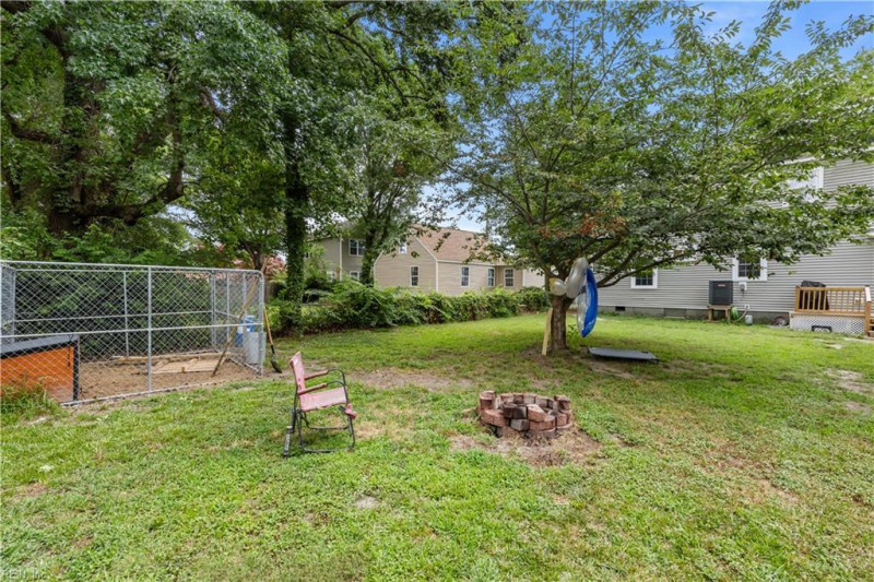 Photo 12 of 32 residential for sale in Norfolk virginia