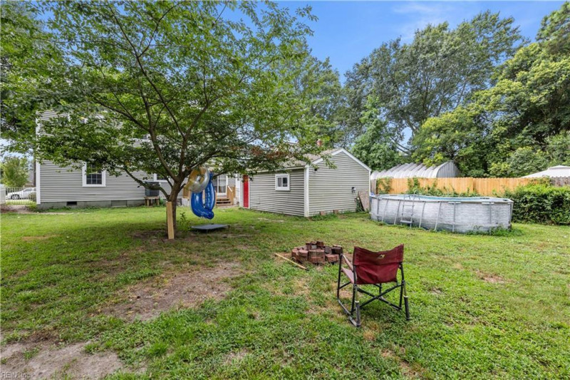 Photo 13 of 32 residential for sale in Norfolk virginia
