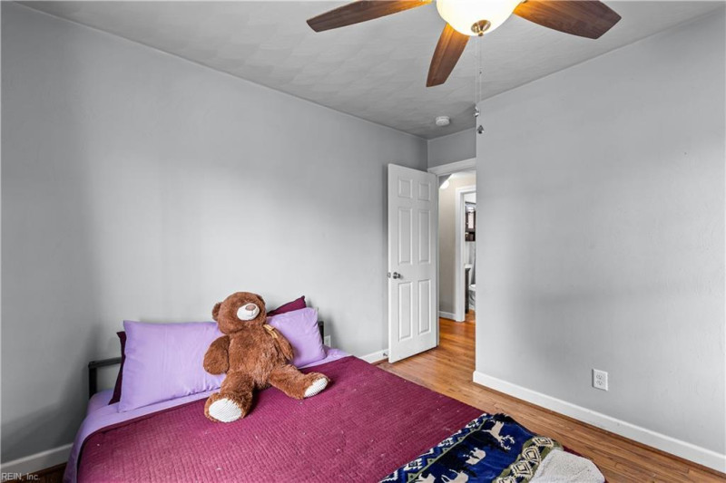 Photo 19 of 32 residential for sale in Norfolk virginia