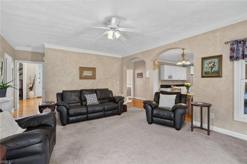 Photo 25 of 47 residential for sale in Virginia Beach virginia