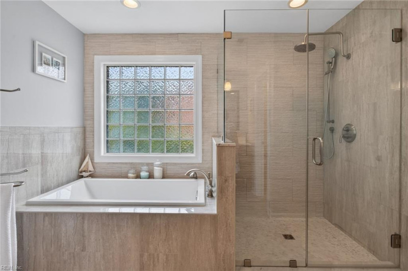 Photo 34 of 47 residential for sale in Virginia Beach virginia