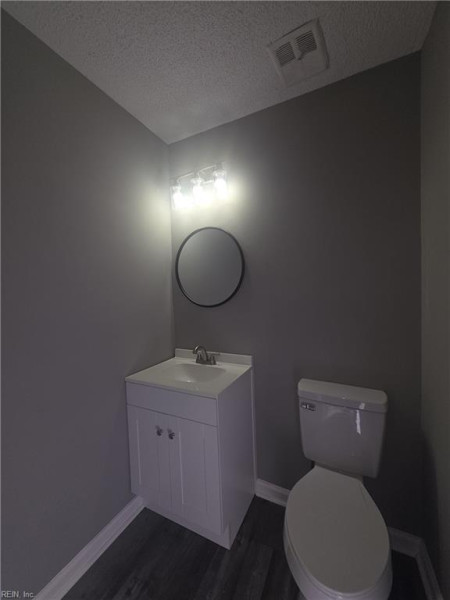 Photo 15 of 17 residential for sale in Virginia Beach virginia
