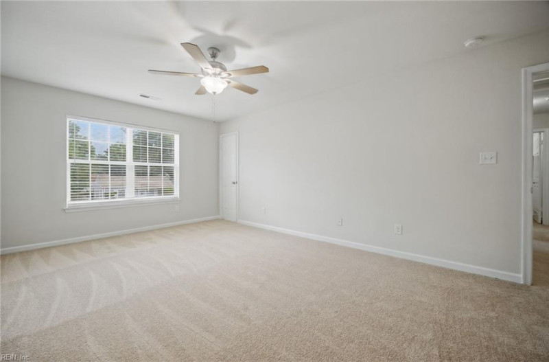 Photo 16 of 40 residential for sale in Norfolk virginia