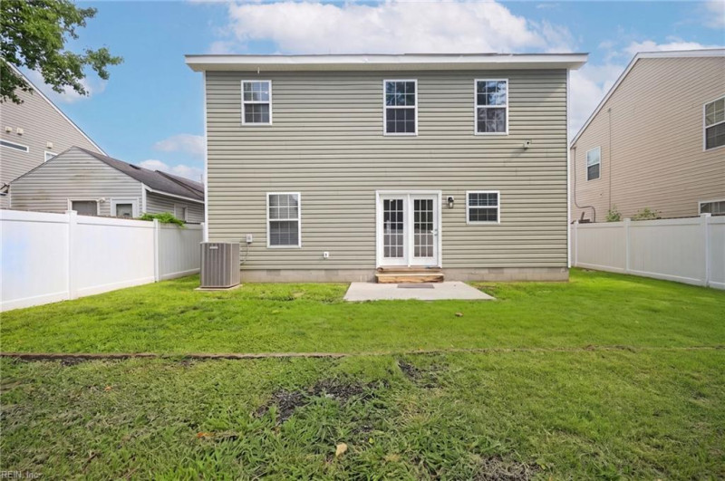 Photo 31 of 40 residential for sale in Norfolk virginia