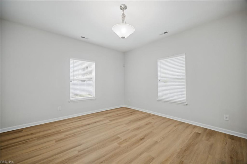 Photo 8 of 40 residential for sale in Norfolk virginia