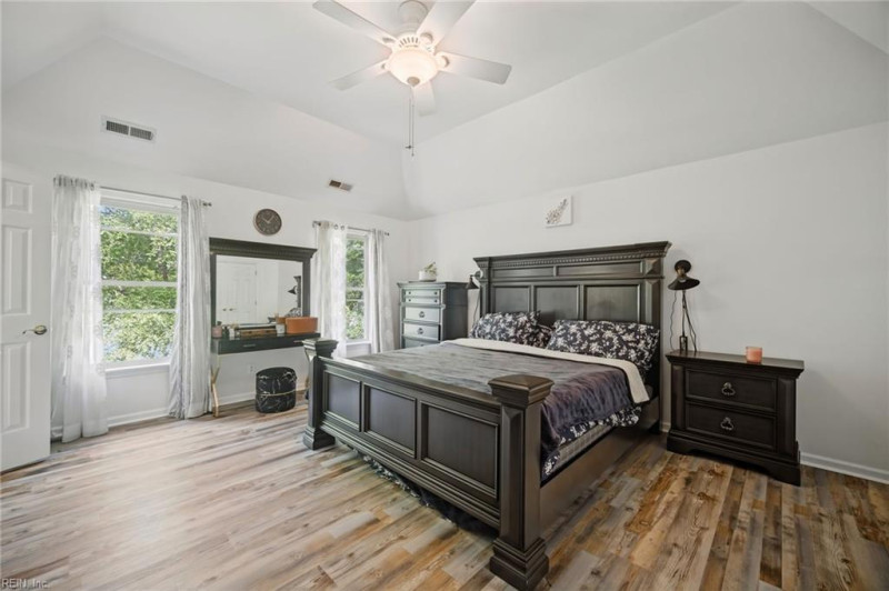 Photo 13 of 50 residential for sale in Virginia Beach virginia
