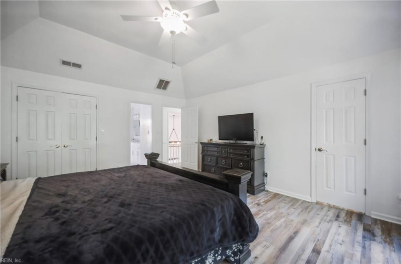 Photo 14 of 50 residential for sale in Virginia Beach virginia