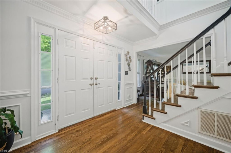 Photo 17 of 50 residential for sale in Virginia Beach virginia