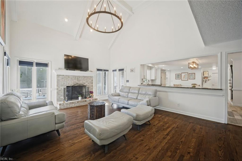 Photo 23 of 50 residential for sale in Virginia Beach virginia