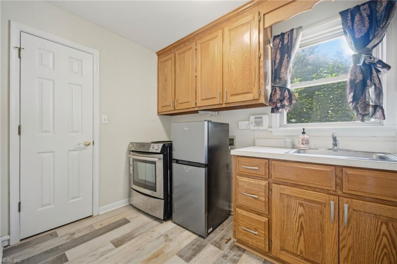 Photo 44 of 50 residential for sale in Virginia Beach virginia