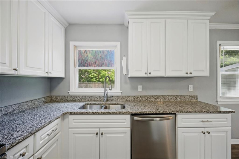 Photo 10 of 26 residential for sale in Hampton virginia