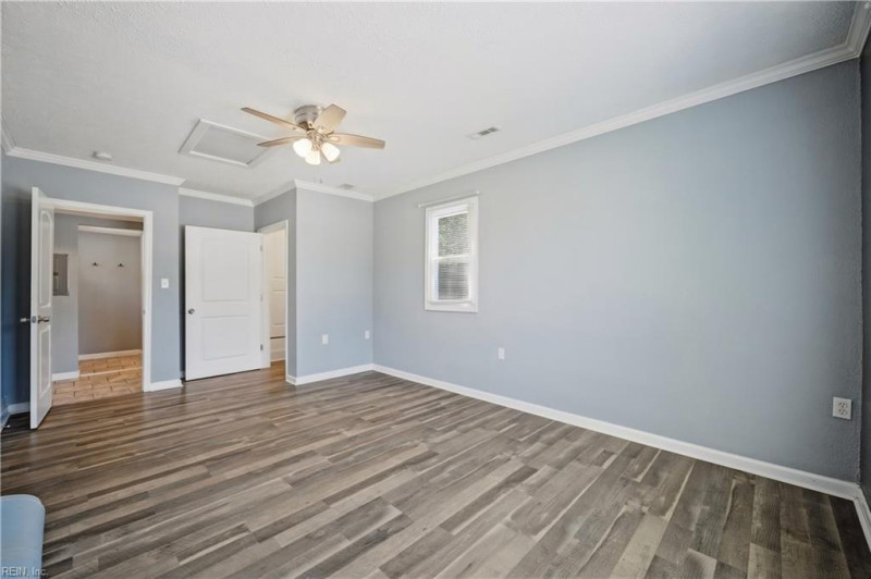Photo 16 of 26 residential for sale in Hampton virginia