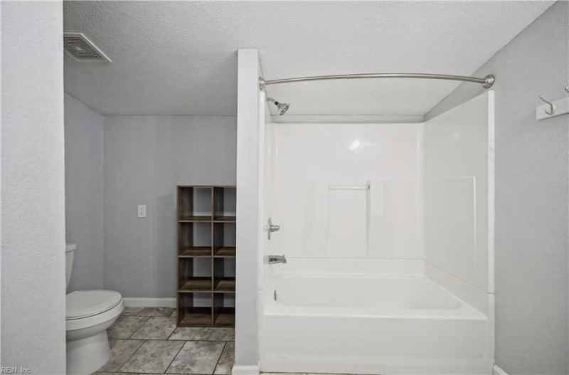 Photo 18 of 26 residential for sale in Hampton virginia