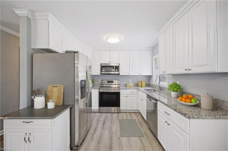 Photo 8 of 26 residential for sale in Hampton virginia