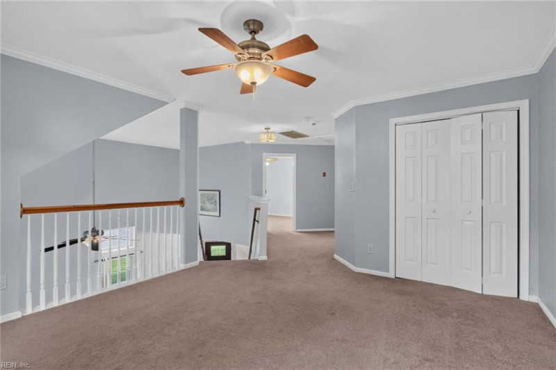 Photo 4 of 38 residential for sale in York County virginia