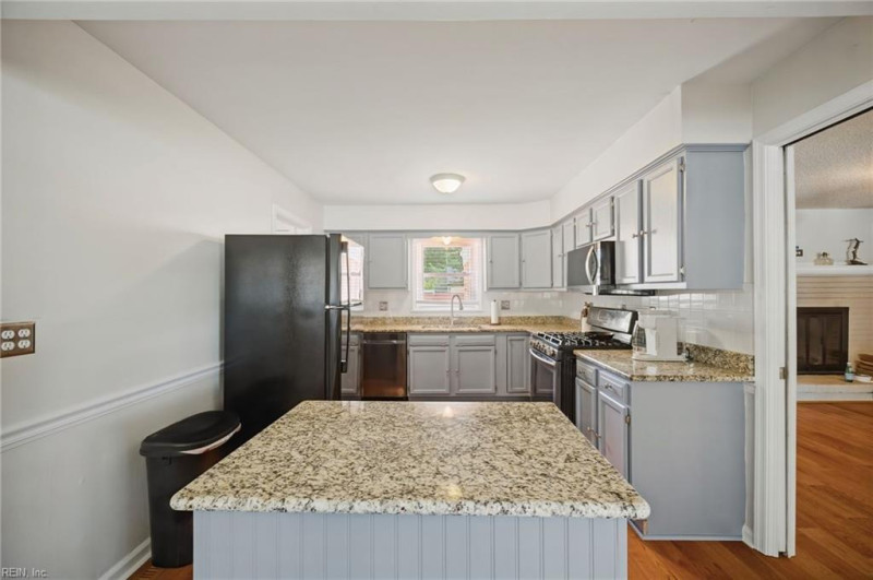 Photo 9 of 36 residential for sale in Virginia Beach virginia Photo 9 of 36 residential for sale in Virginia Beach virginia