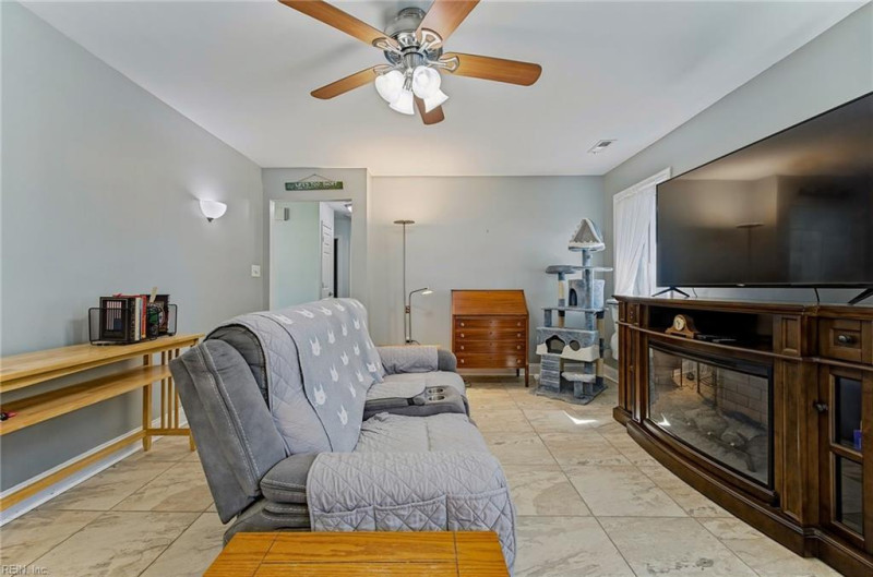 Photo 29 of 38 residential for sale in Virginia Beach virginia