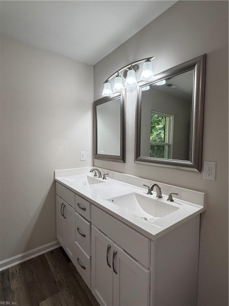 Photo 10 of 10 residential for sale in Chesapeake virginia
