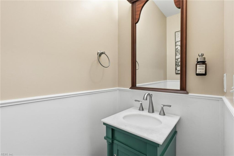 Photo 20 of 47 residential for sale in Virginia Beach virginia